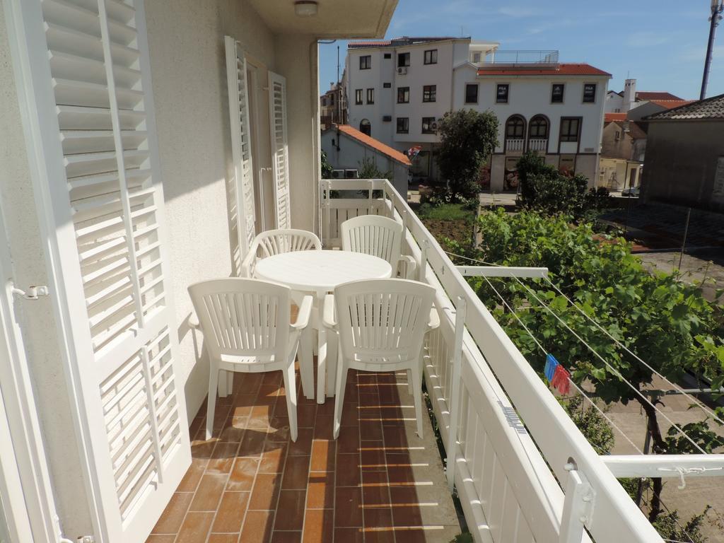 Apartment Vidas โนวาลยา ภายนอก รูปภาพ