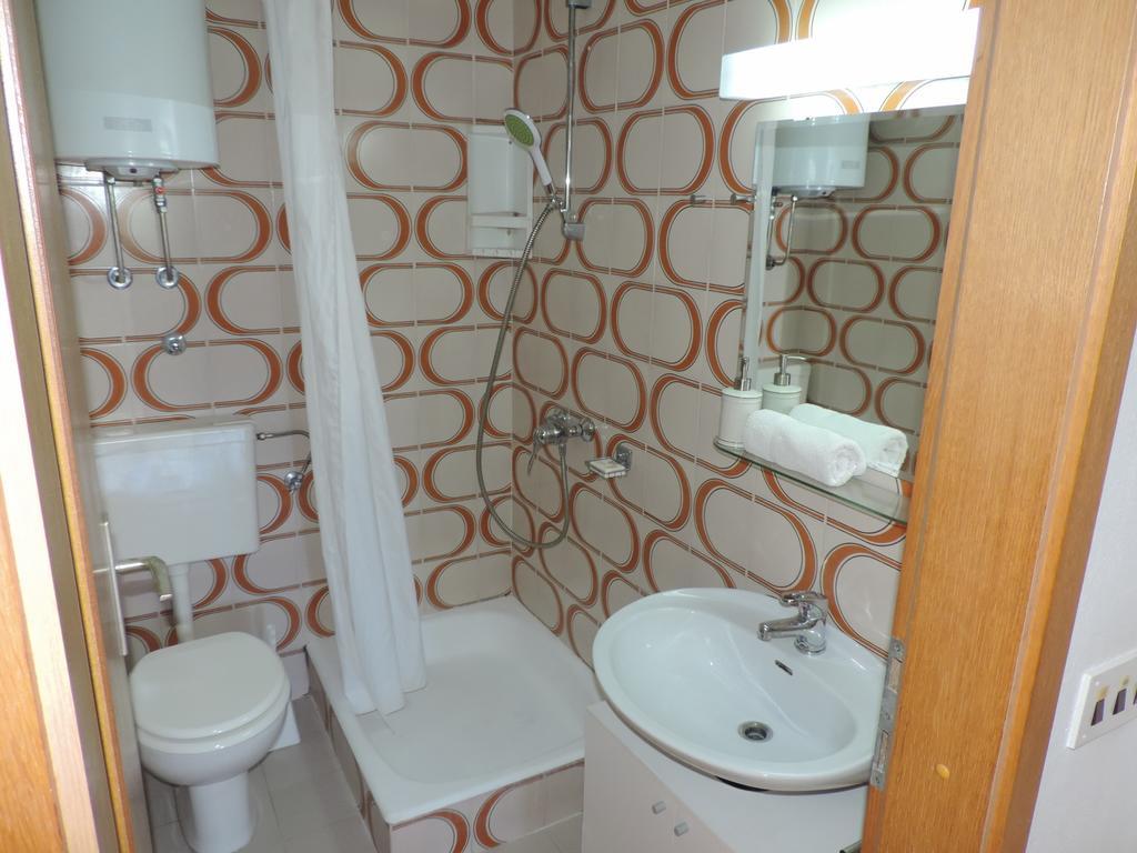 Apartment Vidas โนวาลยา ภายนอก รูปภาพ