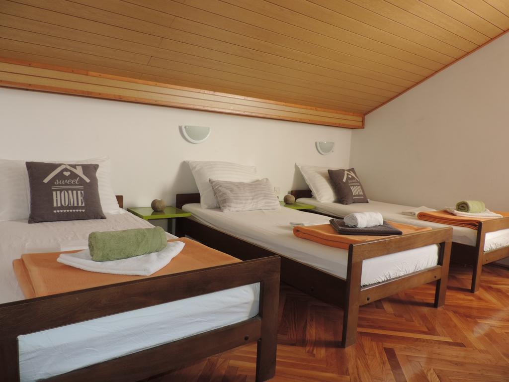 Apartment Vidas โนวาลยา ภายนอก รูปภาพ