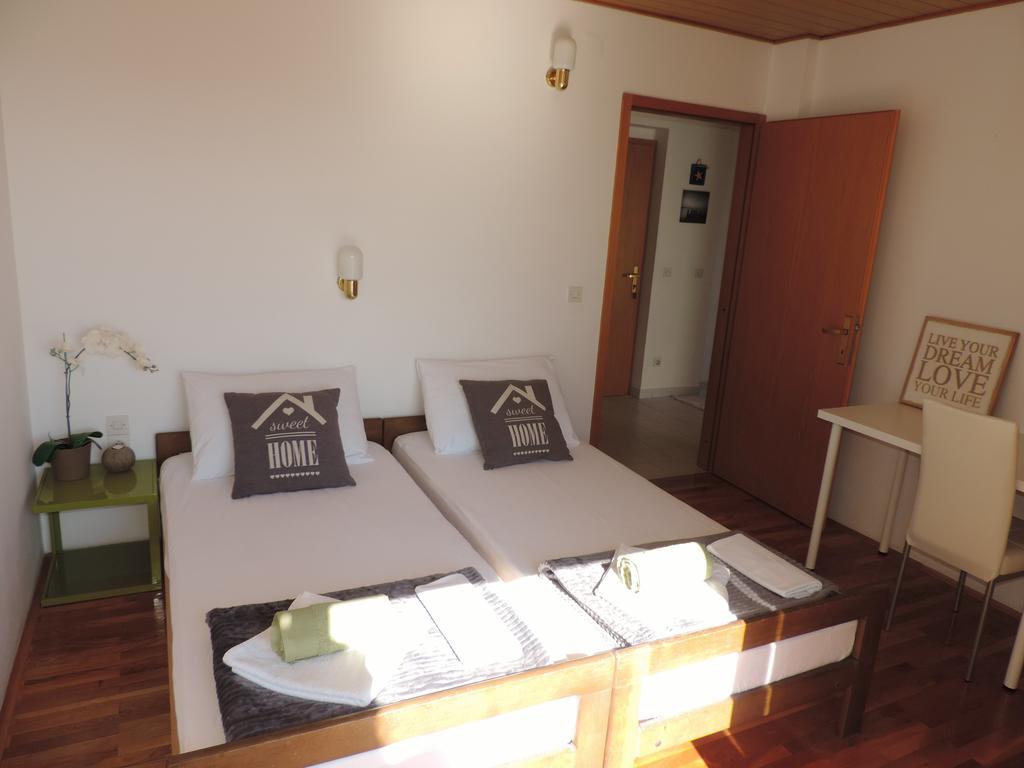 Apartment Vidas โนวาลยา ภายนอก รูปภาพ