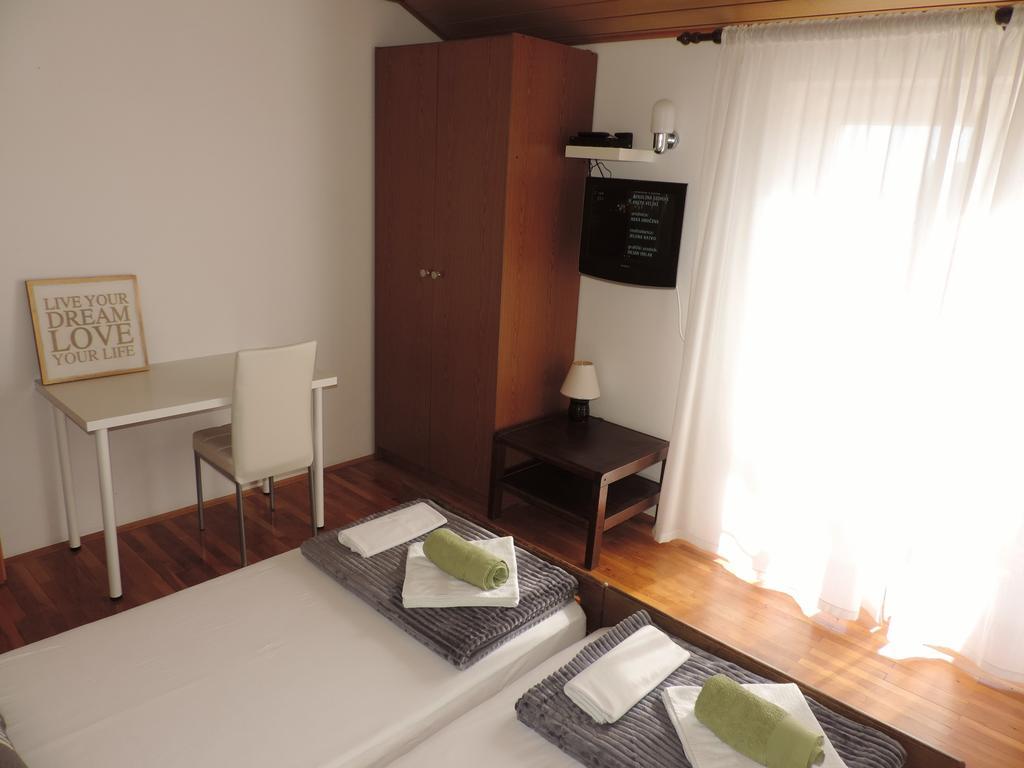Apartment Vidas โนวาลยา ภายนอก รูปภาพ