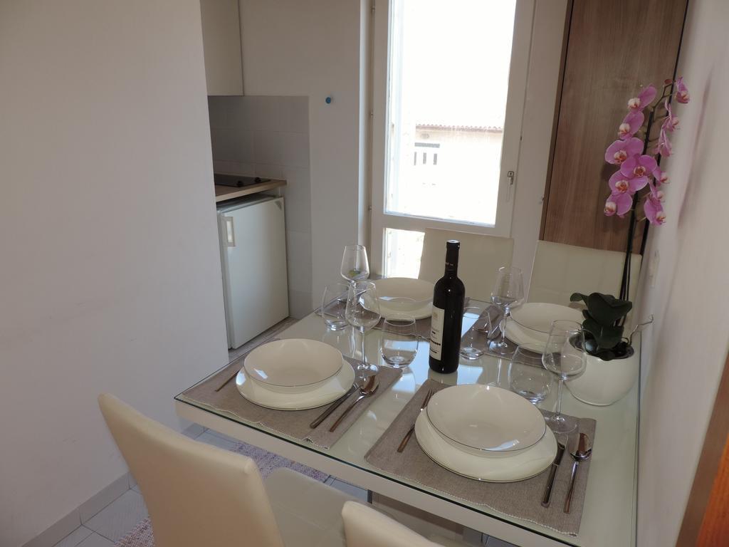 Apartment Vidas โนวาลยา ภายนอก รูปภาพ